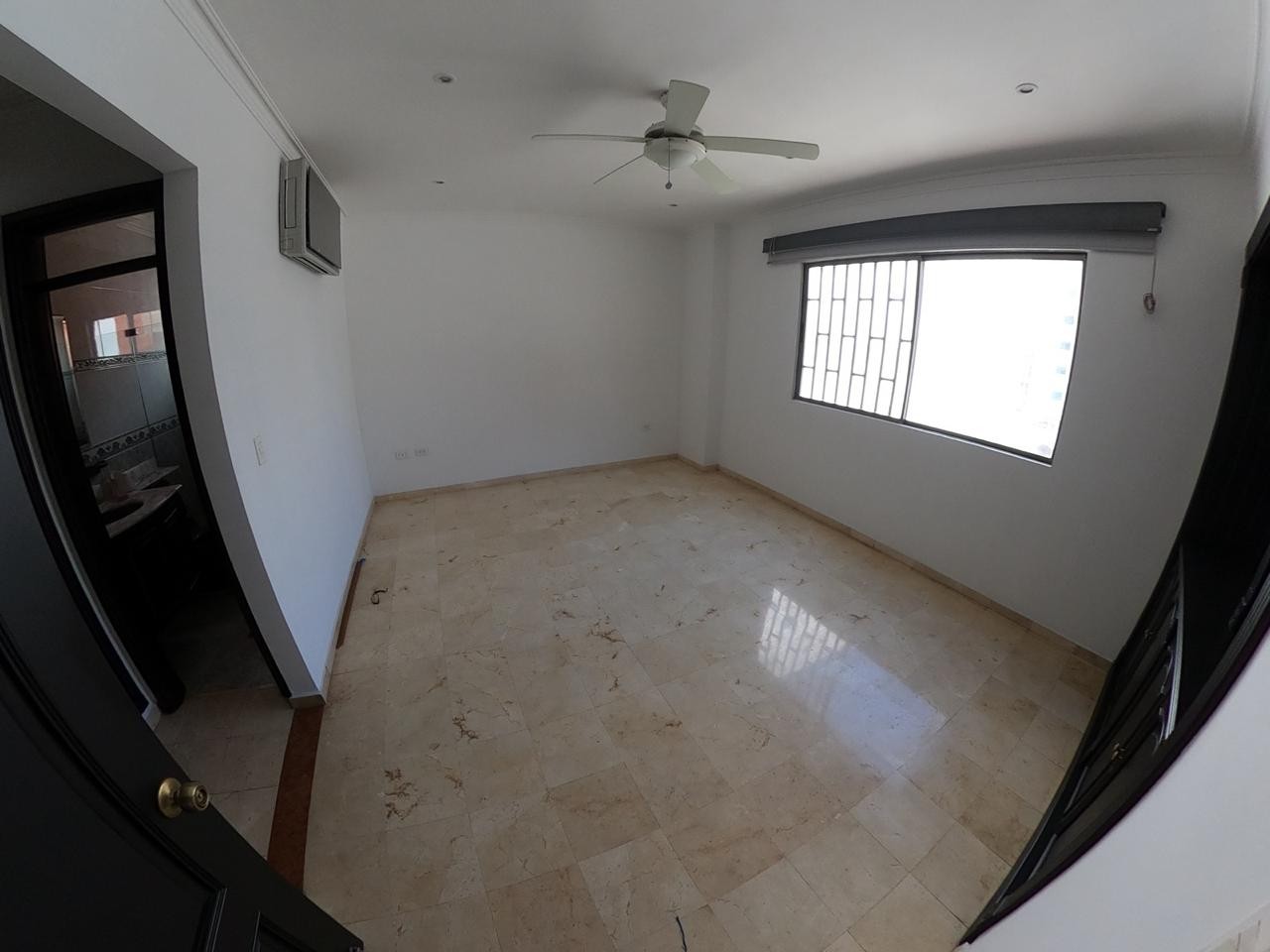 Apartamento en venta en Altos De Riomar, Barranquilla · foto 4 de 8