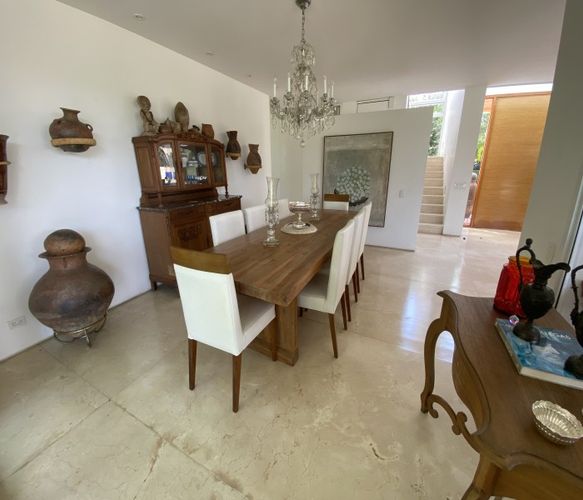 Casa de 5 alcobas en venta en Ciudad Jardin, Cali, 1087 m² · foto 8 de 24