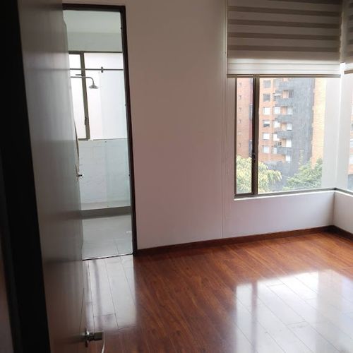 Apartamento de 5 alcobas en arriendo en El Salitre, Bogotá, 300 m² · foto 8 de 18