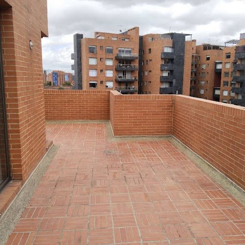 Apartamento de 5 alcobas en arriendo en El Salitre, Bogotá, 300 m² · foto 13 de 18