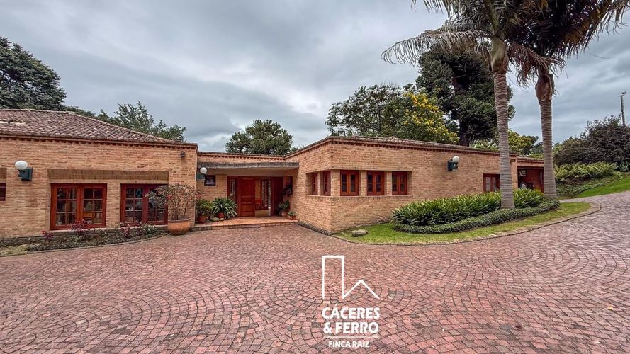 Casa de 3 alcobas en venta en Lagos De Torca, Bogotá, 450 m² · foto 11 de 24