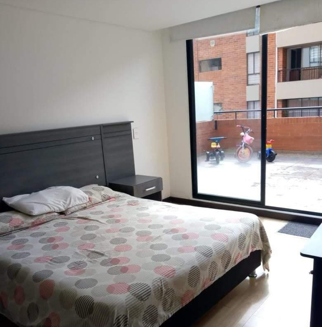 Apartamento en venta en Cedritos, Bogotá · foto 4 de 21