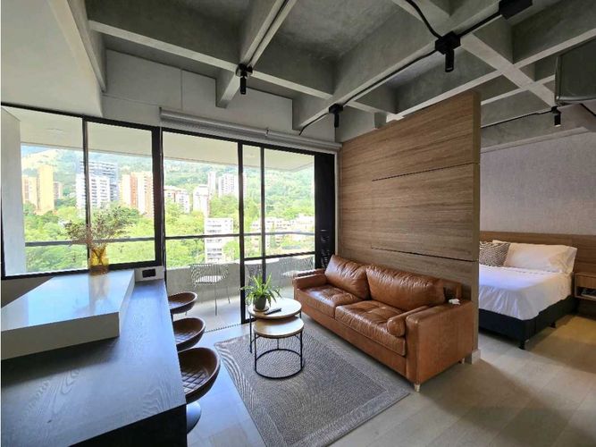 Apartamento de 1 alcoba en venta en El Tesoro, Medellín, 53 m² · foto 3 de 12