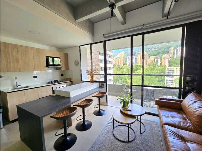 Apartamento de 1 alcoba en venta en El Tesoro, Medellín, 53 m² · foto 8 de 12