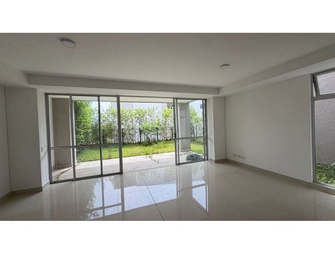Casa de 3 alcobas en venta en Alfaguara, Jamundí, 154 m² · foto 11 de 14