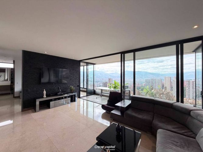 Apartamento de 3 alcobas en arriendo en Manila, Medellín, 130 m² · foto 3 de 13