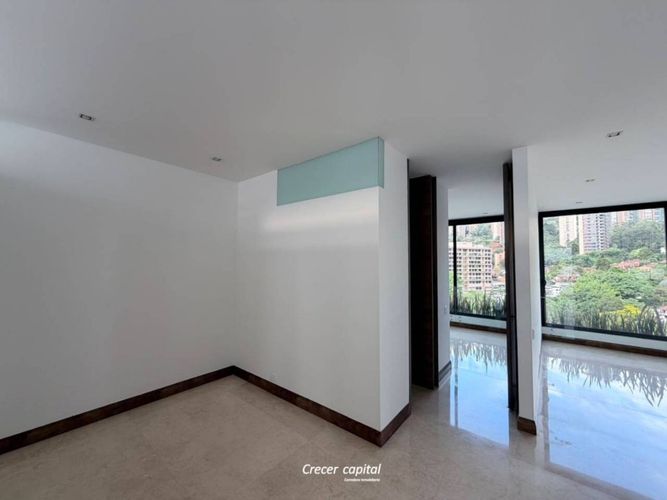 Apartamento de 2 alcobas en arriendo en Lalinde, Medellín, 100 m² · foto 12 de 16