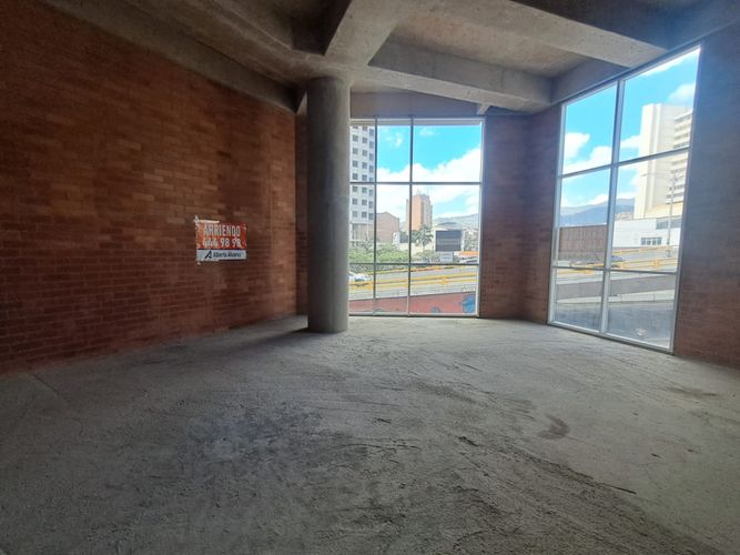 Local en arriendo en La America, Medellín, 65 m² · foto 4 de 12
