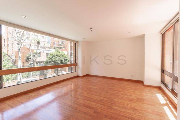 Apartamento de 3 alcobas en arriendo en La Cabrera, Bogotá, 220 m² · foto 4 de 18