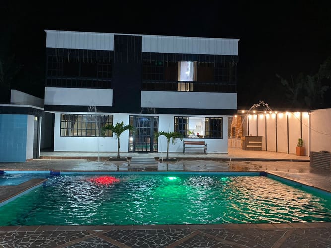 Casa de 6 alcobas en venta en San Francisco, Bucaramanga, 600 m² · foto 18 de 22