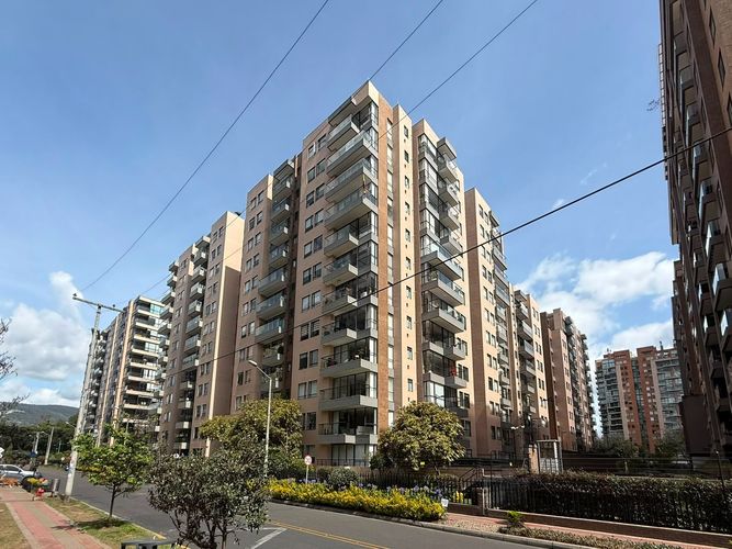 Apartamento en venta en Alejandria, Bogotá · foto 2 de 20