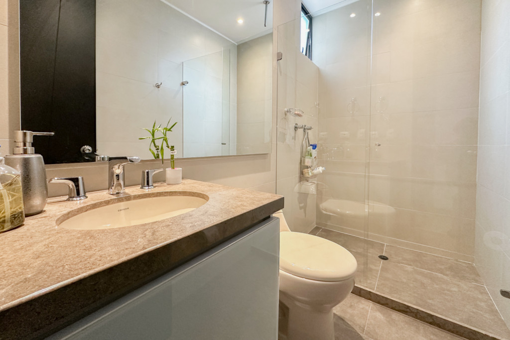 Apartamento en venta en Santa Barbara Occidental, Bogotá · foto 16 de 21