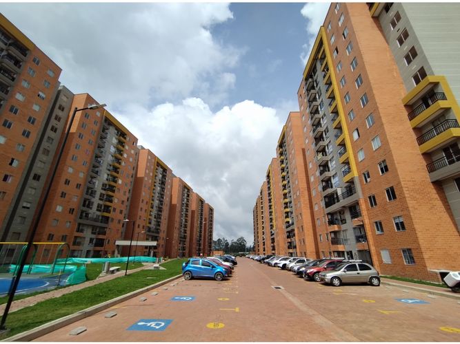 Apartamento de 3 alcobas en venta en La Prosperidad, Madrid, 57 m² · foto 4 de 21