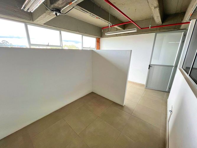 Oficina en venta en Cuatro Esquinas, Rionegro, 80 m² · foto 10 de 12