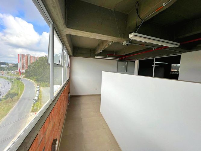 Oficina en venta en Cuatro Esquinas, Rionegro, 80 m² · foto 9 de 12