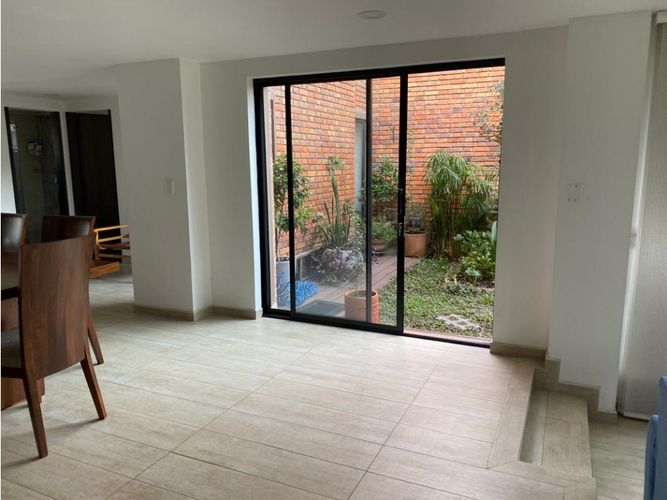 Casa de 3 alcobas en venta en Niza, Bogotá, 182 m² · foto 7 de 24