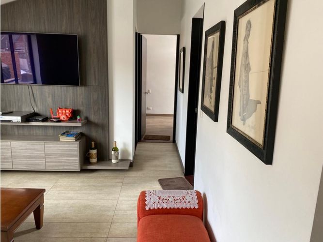 Casa de 3 alcobas en venta en Niza, Bogotá, 182 m² · foto 23 de 24