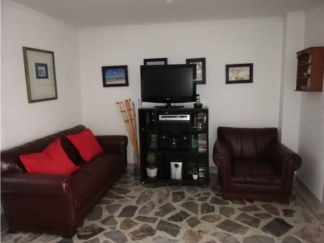 Apartamento de 3 alcobas en venta en Belen Alameda, Medellín, 137 m² · foto 11 de 19