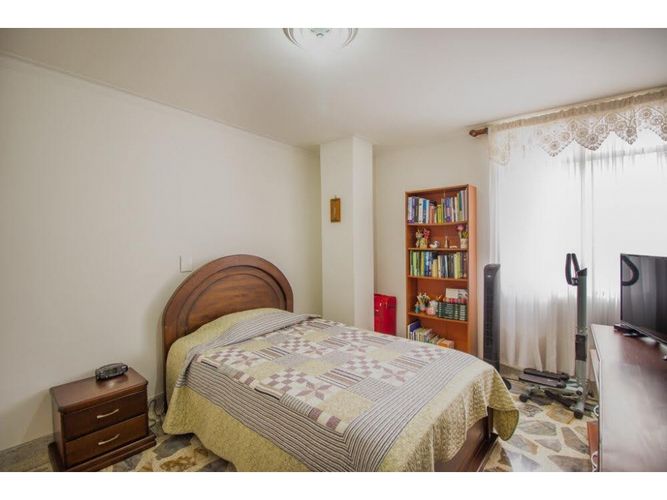 Apartamento de 3 alcobas en venta en Belen Alameda, Medellín, 137 m² · foto 13 de 19