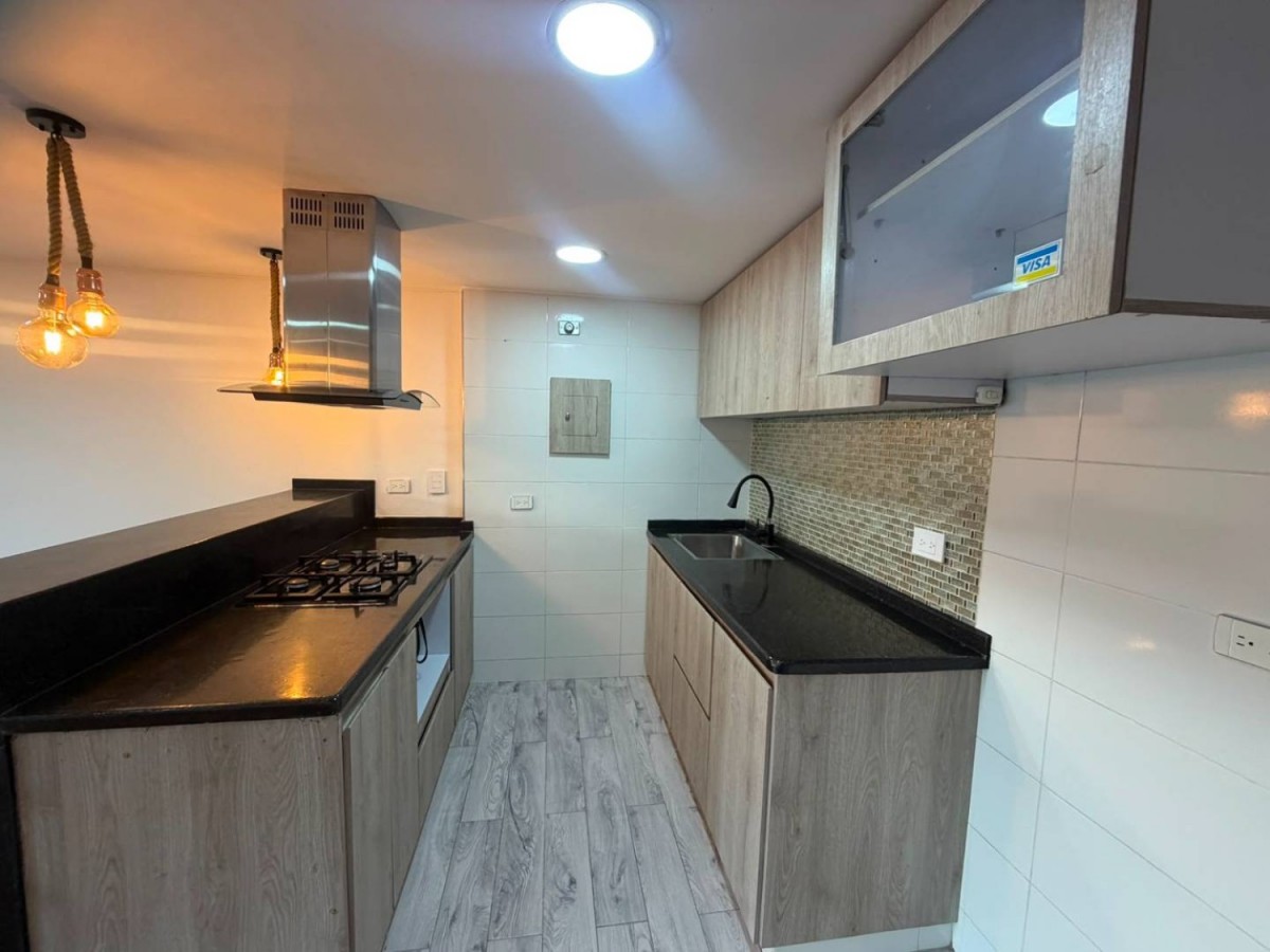 Apartamento en venta en Los Andes, Bogotá · foto 7 de 24