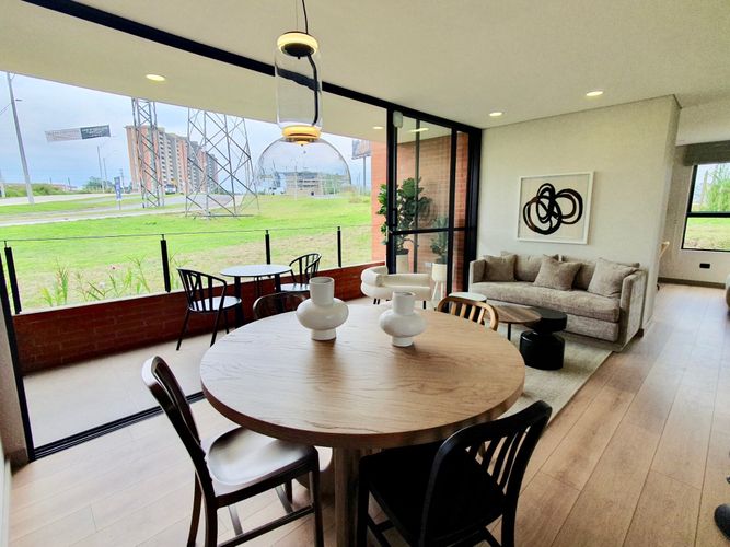 Apartamento de 2 alcobas en venta en San Antonio De Pereira, Rionegro, 64 m² · foto 2 de 16
