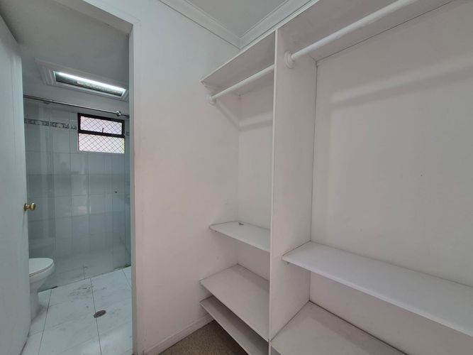 Apartamento de 3 alcobas en venta en El Tesoro, Medellín, 138 m² · foto 13 de 19