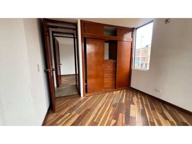 Apartamento en venta en La Laguna Fontibon, Bogotá, 50 m² · foto 7 de 12