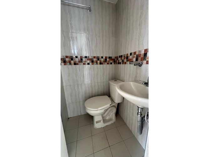 Apartamento en venta en La Laguna Fontibon, Bogotá, 50 m² · foto 9 de 12