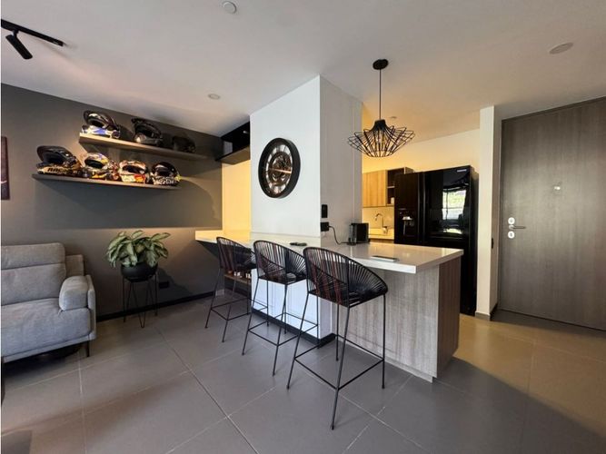 Apartaestudio en venta en Las Brujas, Envigado, 80 m² · foto 3 de 11