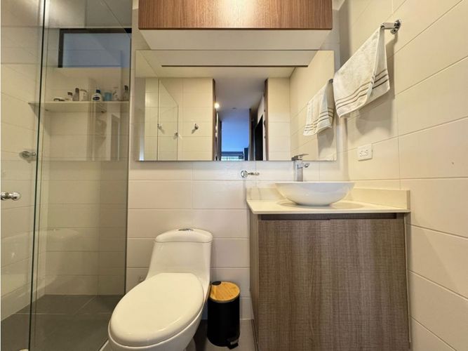 Apartaestudio en venta en Las Brujas, Envigado, 80 m² · foto 10 de 11