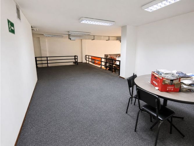 Local en arriendo en Bretaña, Cali, 200 m² · foto 3 de 9