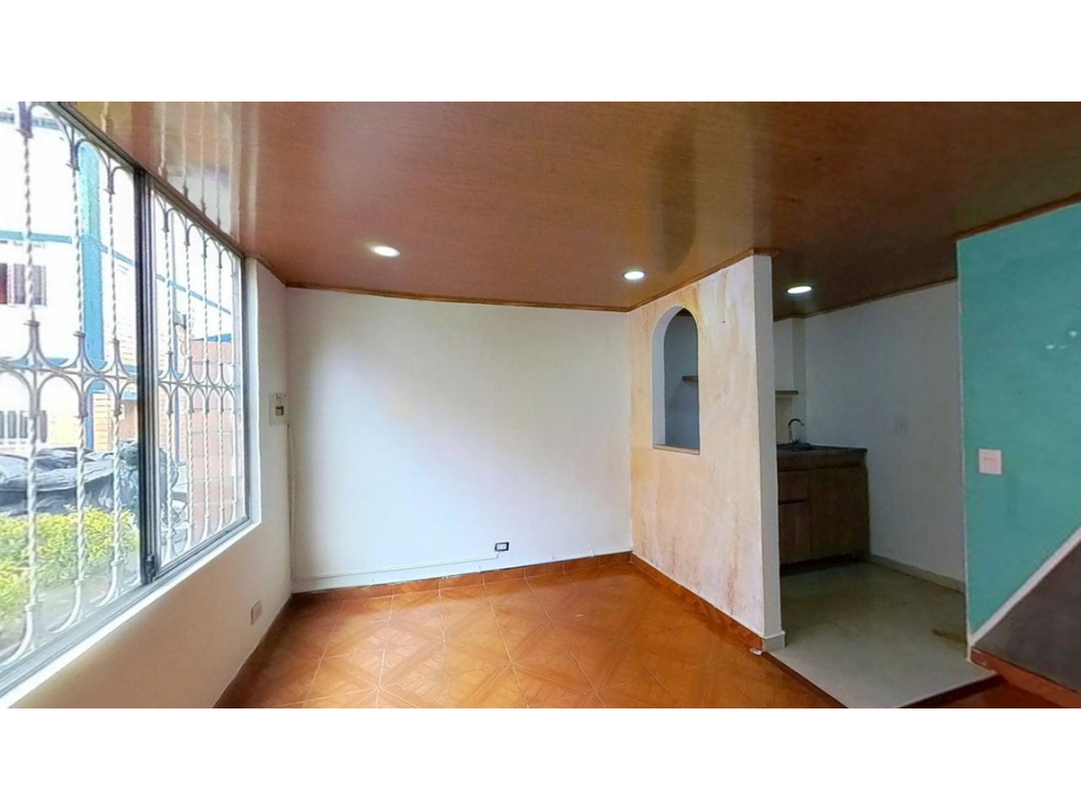 Casa en venta en Tintala, Bogotá · foto 2 de 14