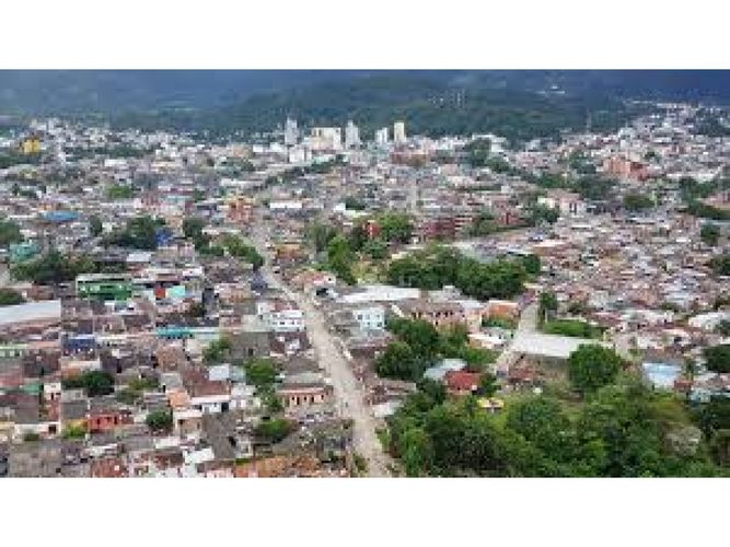 Lote en venta en San Gregorio, Villavicencio, 1100 m² · foto 2 de 17
