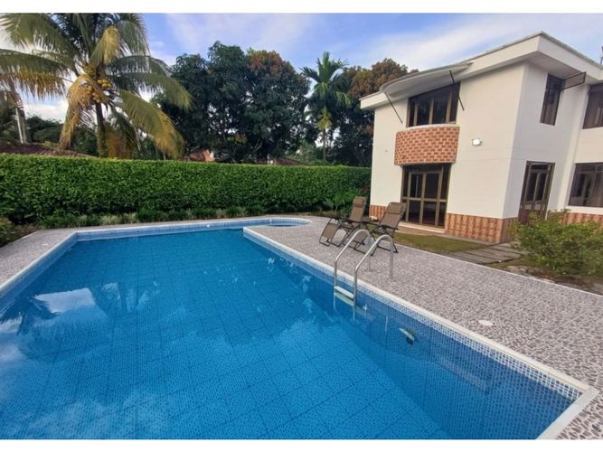 Casa de 6 alcobas en venta en Granjas Forestales Balmoral, Villavicencio, 650 m² · foto 6 de 15