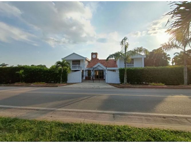 Casa de 6 alcobas en venta en Granjas Forestales Balmoral, Villavicencio, 650 m² · foto 12 de 15