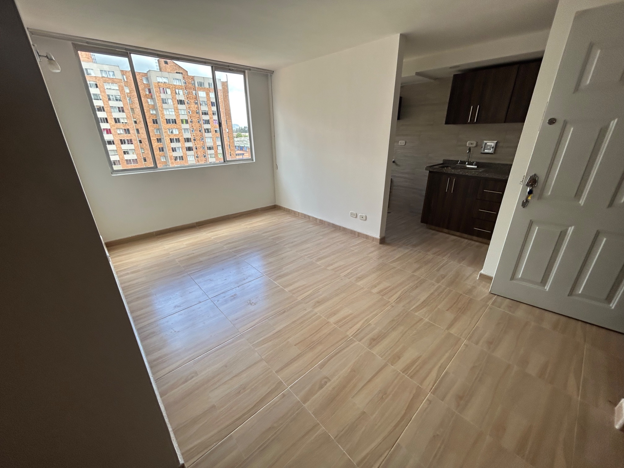 Apartamento en venta en Fontibon, Bogotá · foto 10 de 19