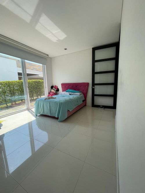 Casa de 6 alcobas en venta en Ciudad Jardin, Cali, 577 m² · foto 21 de 24