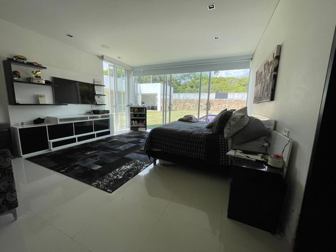 Casa de 6 alcobas en venta en Ciudad Jardin, Cali, 577 m² · foto 24 de 24