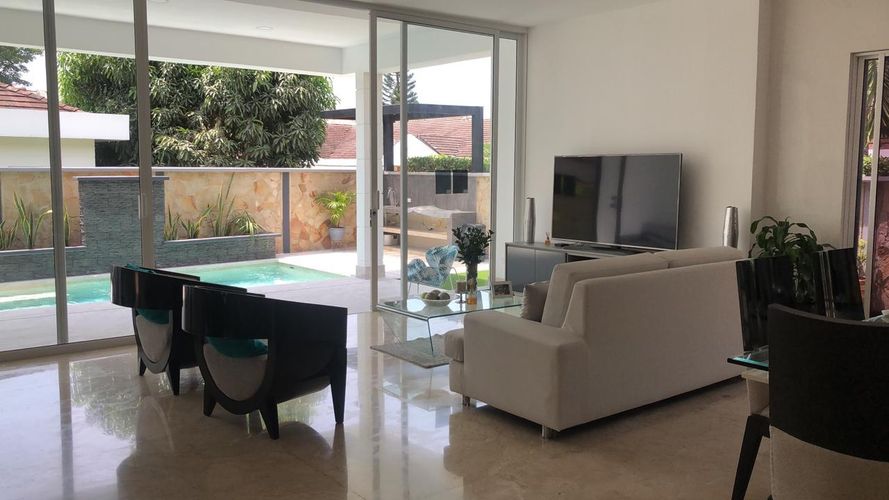 Casa de 4 alcobas en venta en La Mata, Piedecuesta, 460 m² · foto 2 de 22