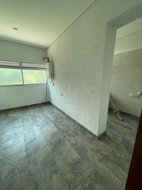 Casa de 6 alcobas en venta en Ciudad Jardin, Cali, 400 m² · foto 12 de 22