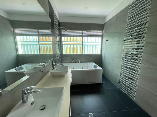 Casa de 6 alcobas en venta en Ciudad Jardin, Cali, 400 m² · foto 19 de 22