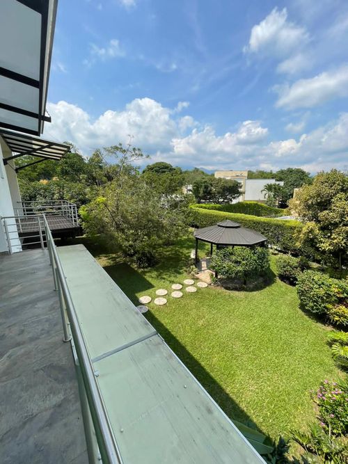 Casa de 6 alcobas en venta en Ciudad Jardin, Cali, 400 m² · foto 20 de 22