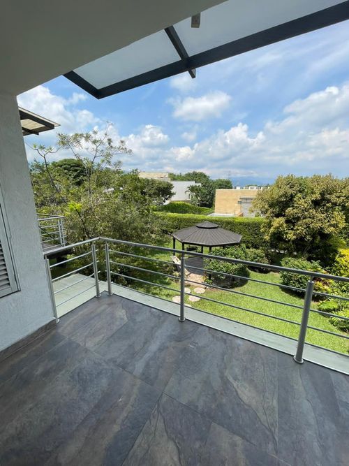 Casa de 6 alcobas en venta en Ciudad Jardin, Cali, 400 m² · foto 21 de 22