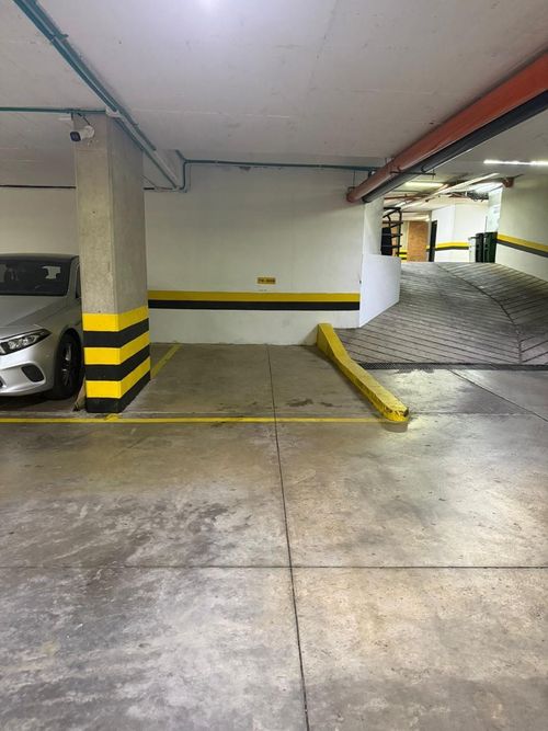 Apartamento de 1 alcoba en venta en Los Rosales, Bogotá, 81 m² · foto 15 de 17