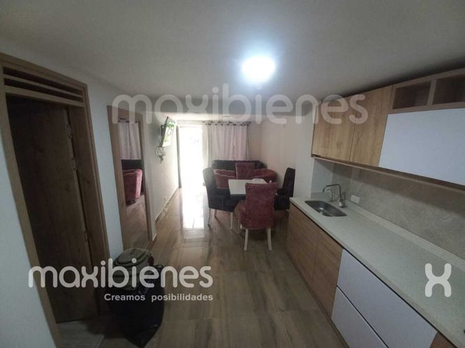 Apartamento de 3 alcobas en arriendo en El Salvador, Apartado, 80 m² · foto 2 de 22