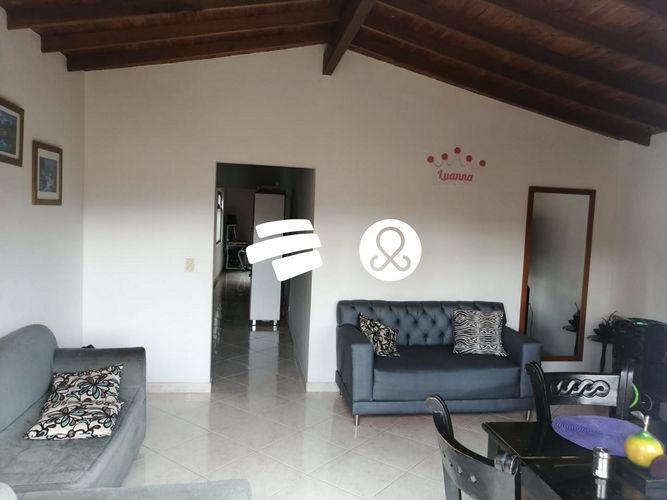 Apartamento de 4 alcobas en venta en Cabañas, Bello · foto 4 de 14