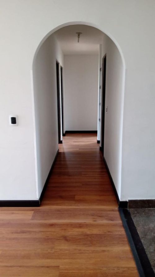 Apartamento de 3 alcobas en venta en Bolivia, Bogotá, 89 m² · foto 6 de 10