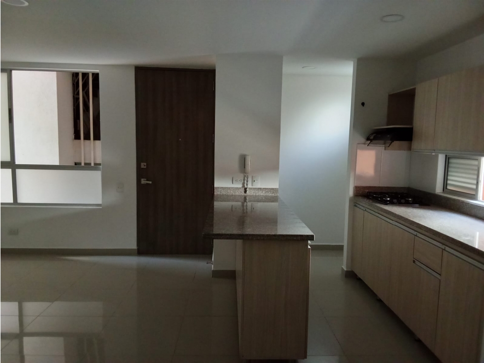 Apartamento en arriendo en Laureles, Medellín · foto 2 de 24