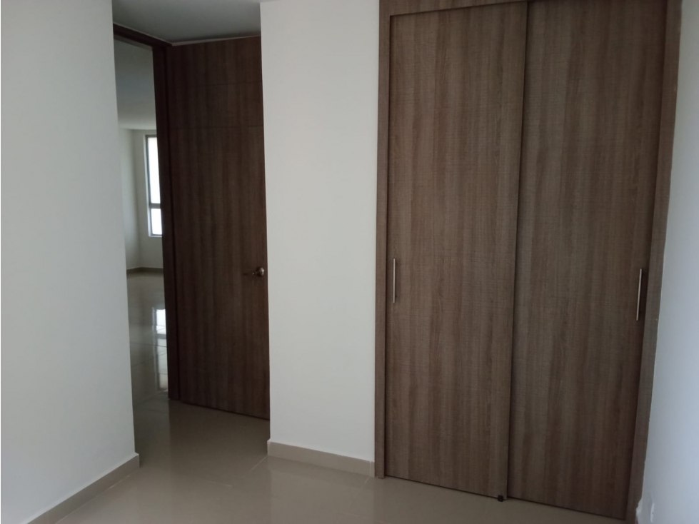 Apartamento en arriendo en Laureles, Medellín · foto 4 de 24