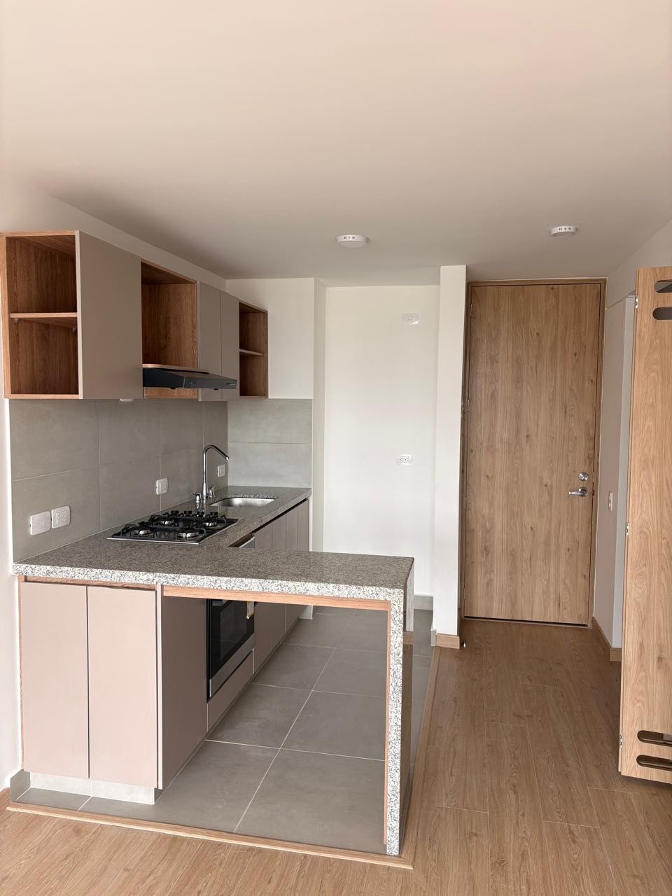 Apartamento en venta en Ciudad Alsacia, Bogotá · foto 4 de 24